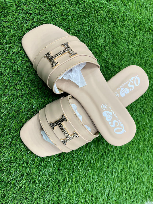 Trendy luxe Buckle slip on flats